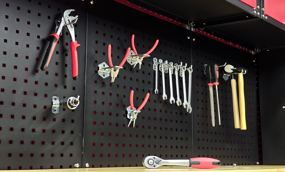 如何利用车库储物柜最大化您的空间？